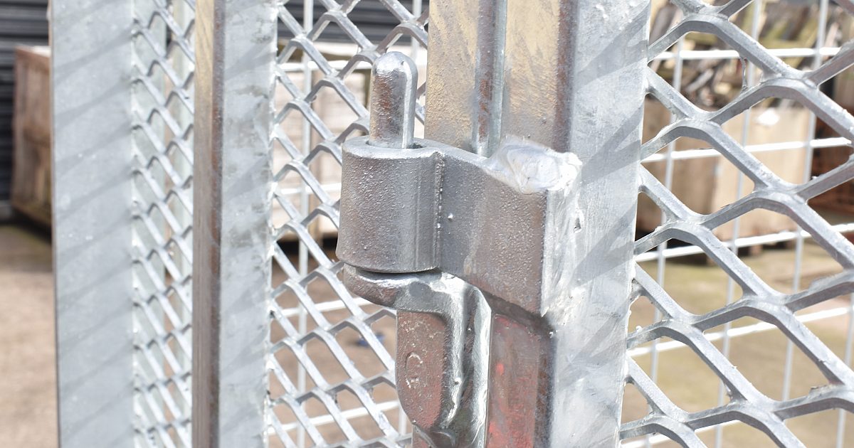 Hinges Auto & Trailer Spares Ltd, UK