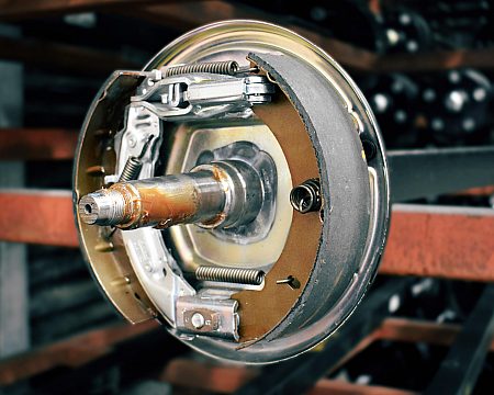 Brake & Hub Parts - Auto & Trailer